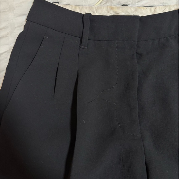 Aritzia The Effortless Pant Cropped - Crepette Black - Picture 5 of 5